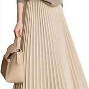 Topshop Cream A-Line Pleated Skirt